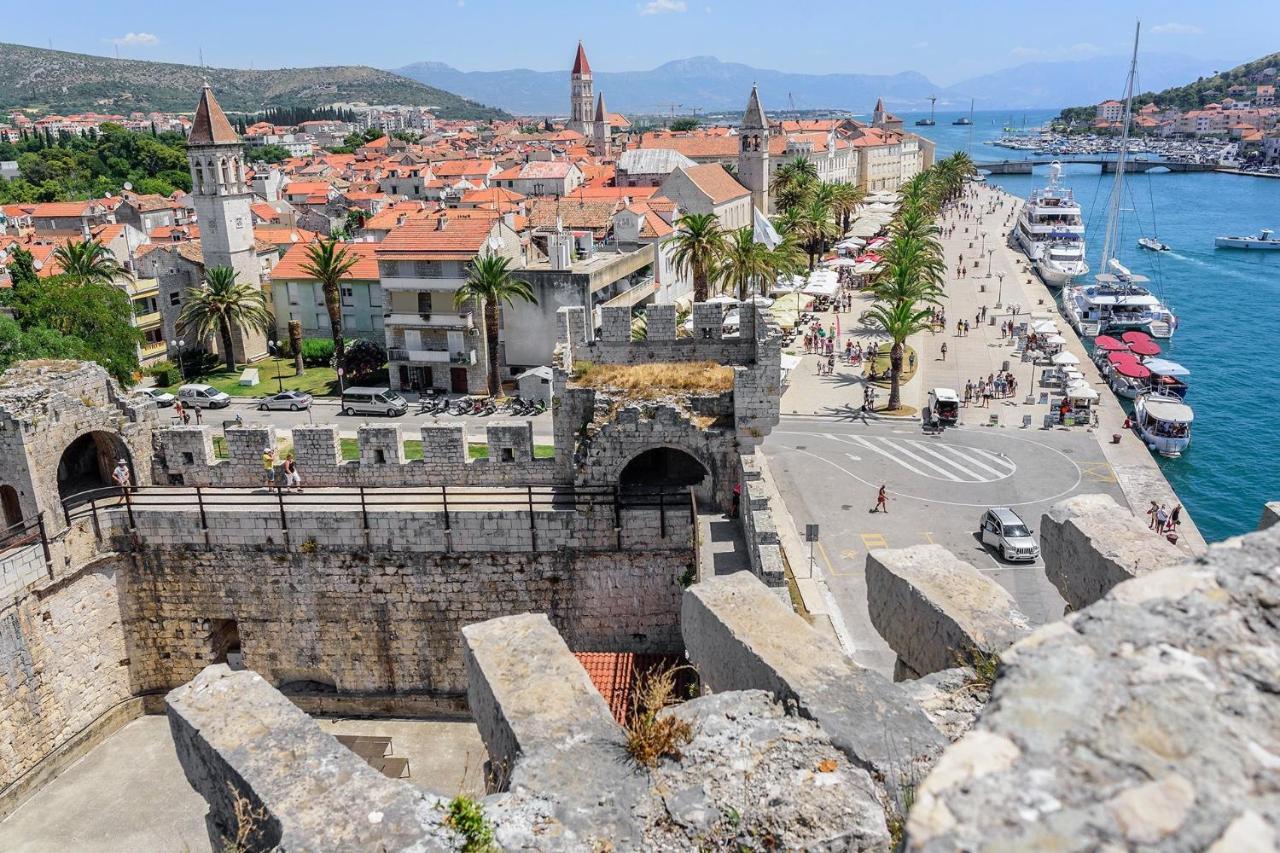 Apartment Boris Trogir Eksteriør bilde